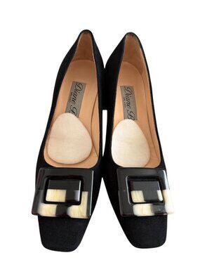 Diane B. Milano Womens Chunky Heel Suede Pumps Size US 7.5 Buckle Detail Classic